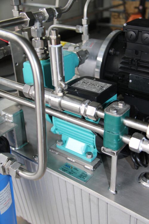 hydraulic power unit. water medium 1 500x750 - Hydraulic power units