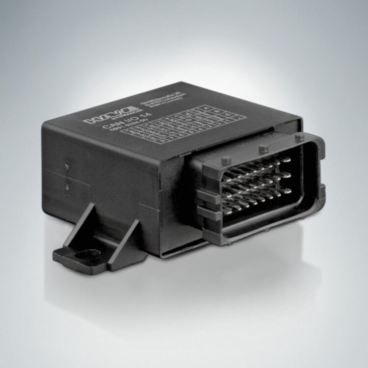 Dlaczego hydraulika lubi elektronikę i sterowniki? sterownik canio14 750x750 - Dlaczego hydraulika lubi elektronikę i sterowniki?